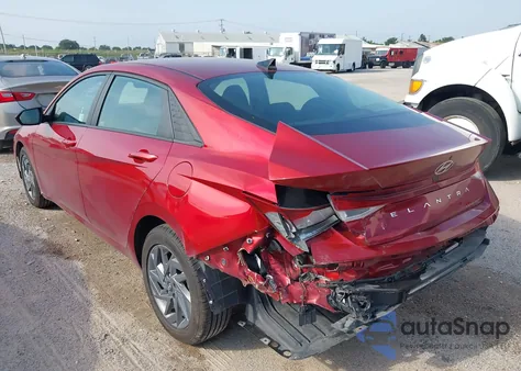 2024 Hyundai Elantra Sel z USA, uszkodzony, nr VIN KMHLM4DG8RU654889